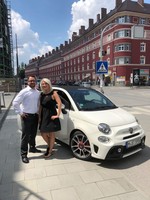 2018-07-mitarbeiterpr-mie-auto.jpg